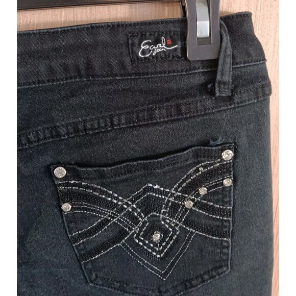 Earl Jeans 14P Women's Black Mid-rise Capri Short Embellished Embroidered - Picture 5 of 6